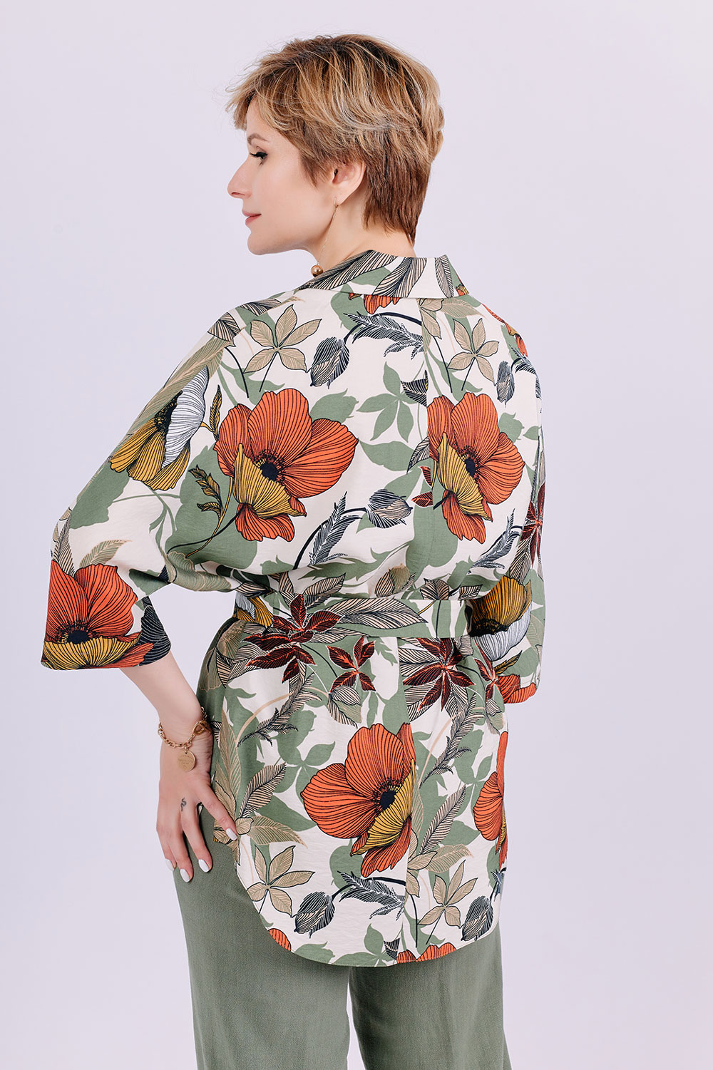 костюм К2472-142 цветы и зелень