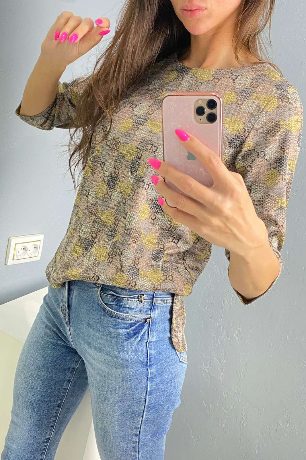 джемпер к3035 буквы коричневые